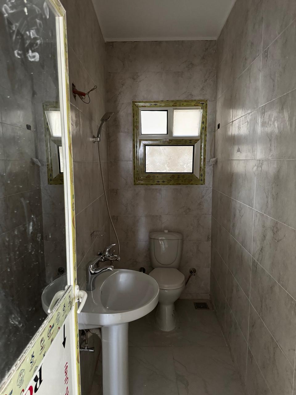 Apartment in North of university 3