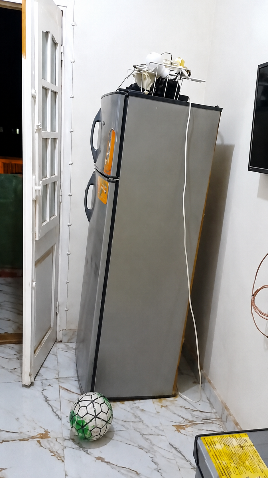 Apartment in Phase 5A, near parking area and market. 15