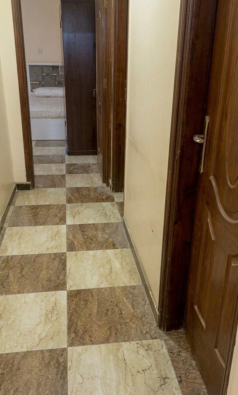 Apartment in Masna Seed Al-Sabil Street, next to Kazyon Market 12