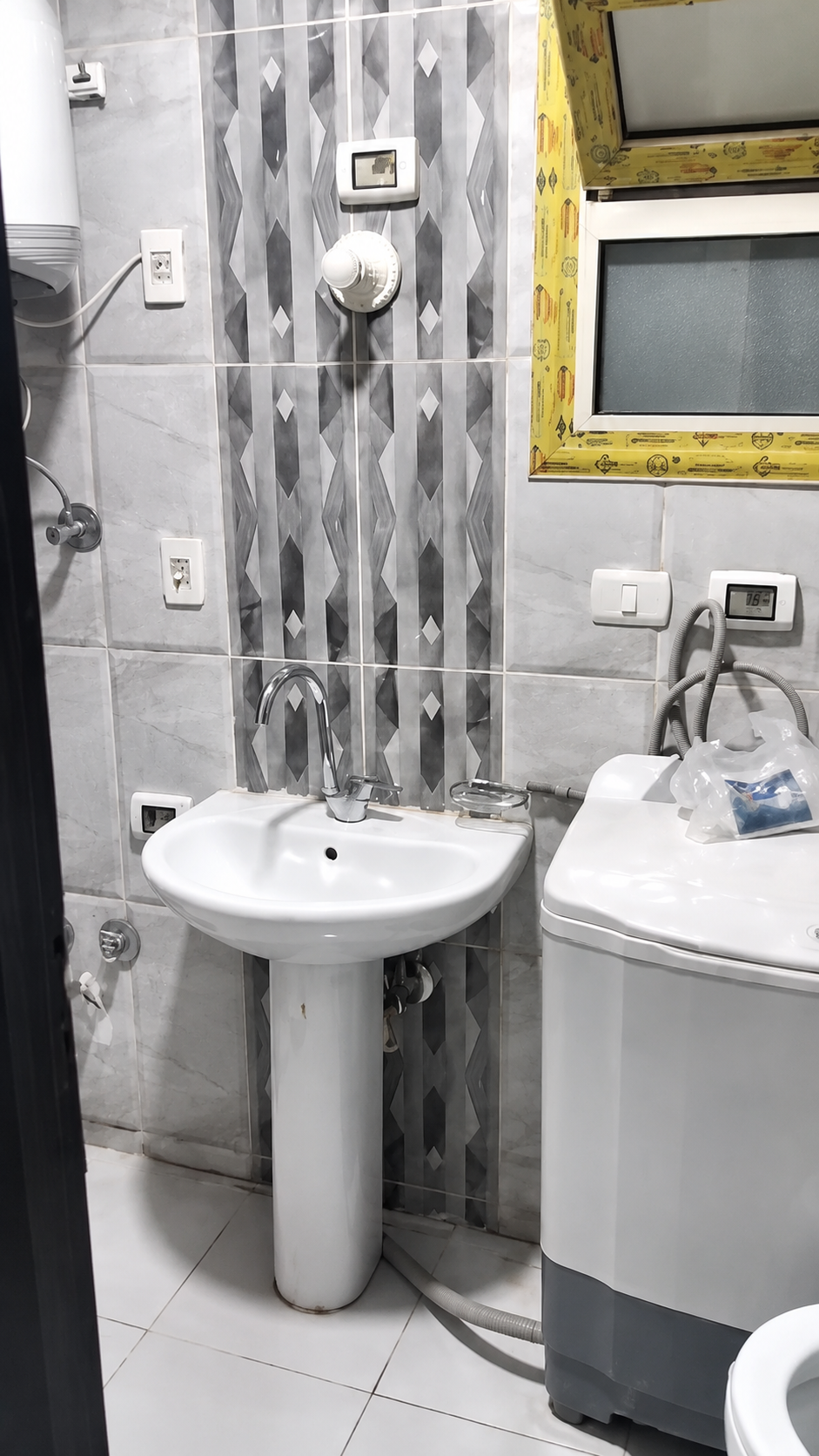 شقة في عمارات ڤالي تاورز 4